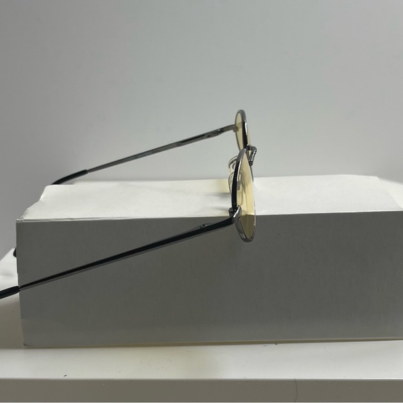 Classy retro dark gray metal frame with light yellow lens. - Picture 2 of 2